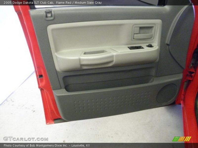 Flame Red / Medium Slate Gray 2005 Dodge Dakota SLT Club Cab