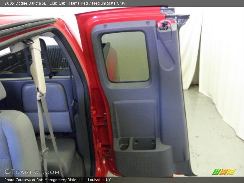 Flame Red / Medium Slate Gray 2005 Dodge Dakota SLT Club Cab