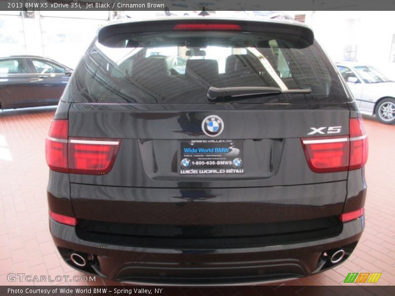 Jet Black / Cinnamon Brown 2013 BMW X5 xDrive 35i