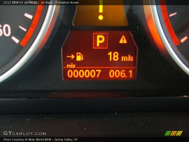 Jet Black / Cinnamon Brown 2013 BMW X5 xDrive 35i