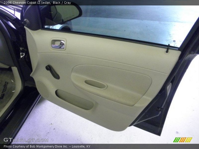 Black / Gray 2006 Chevrolet Cobalt LS Sedan