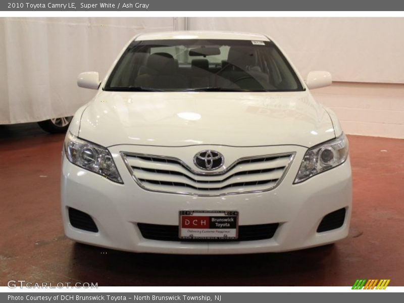 Super White / Ash Gray 2010 Toyota Camry LE