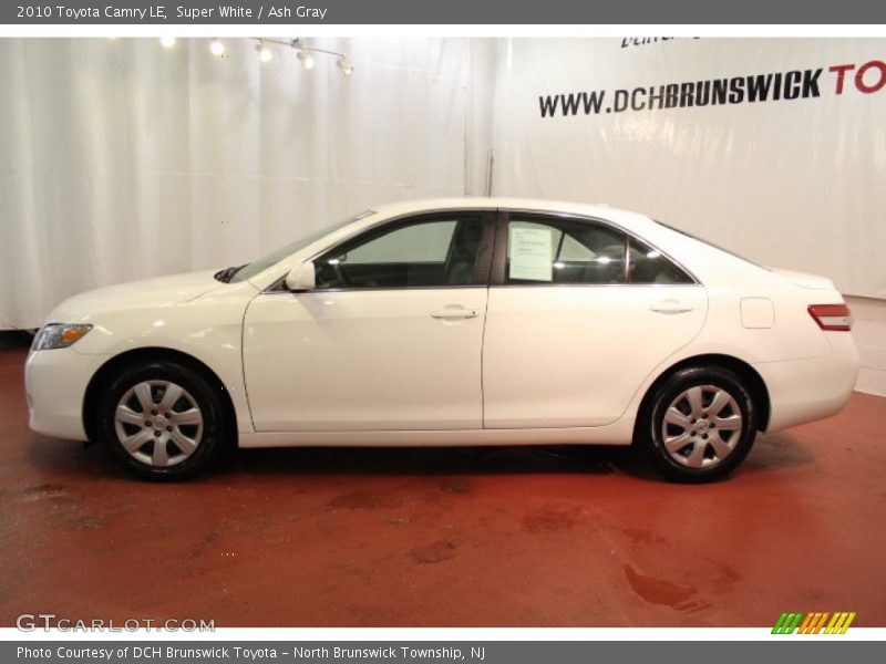 Super White / Ash Gray 2010 Toyota Camry LE