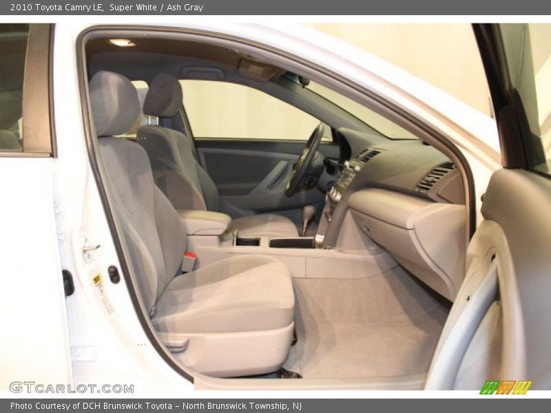 Super White / Ash Gray 2010 Toyota Camry LE