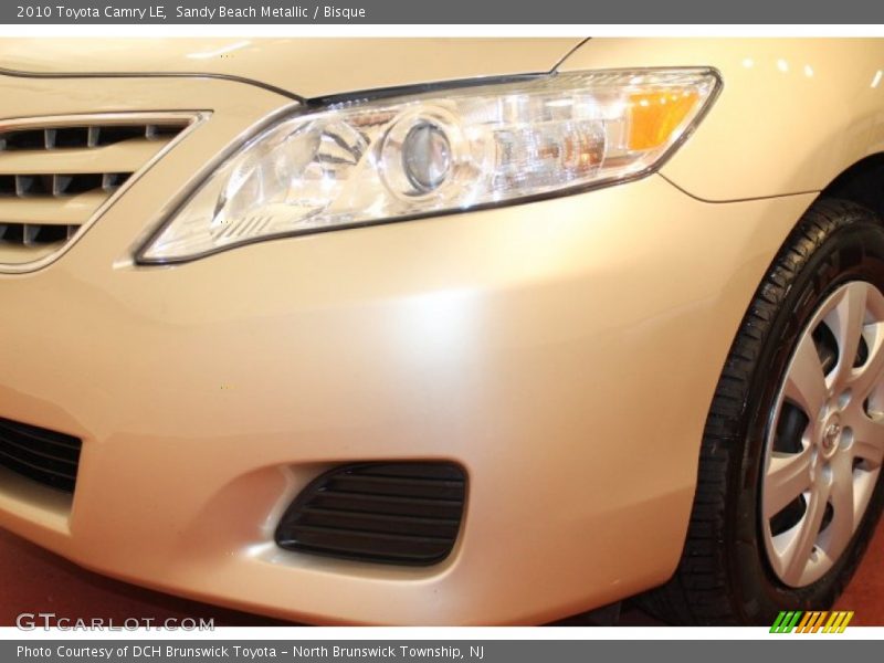 Sandy Beach Metallic / Bisque 2010 Toyota Camry LE