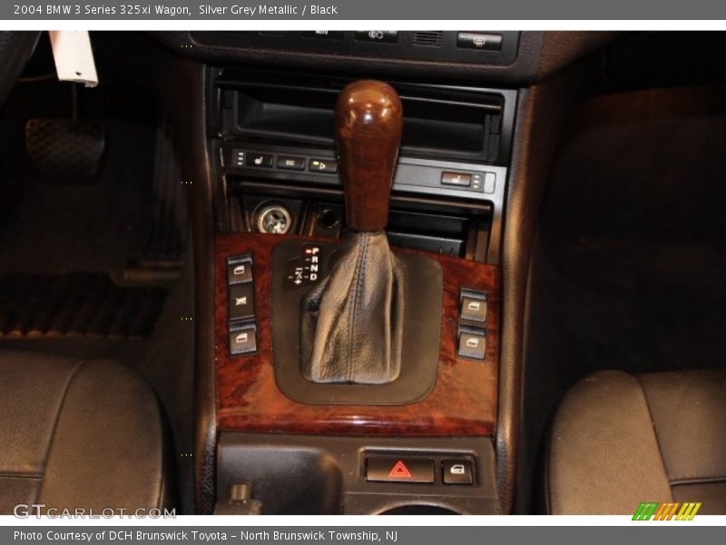 2004 3 Series 325xi Wagon 5 Speed Steptronic Automatic Shifter