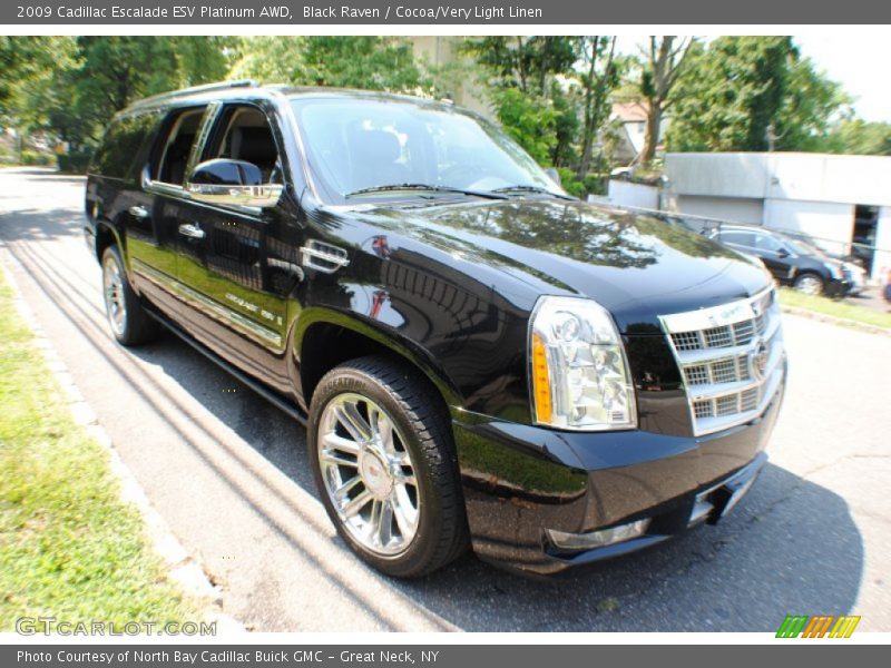 Front 3/4 View of 2009 Escalade ESV Platinum AWD