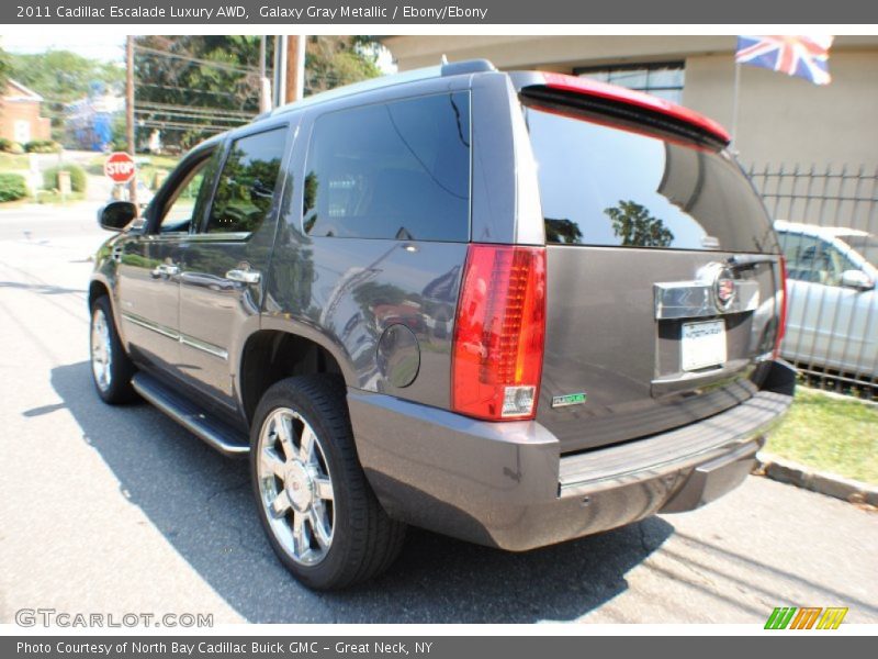 Galaxy Gray Metallic / Ebony/Ebony 2011 Cadillac Escalade Luxury AWD