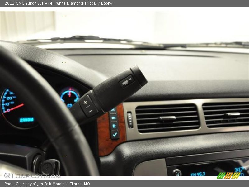 White Diamond Tricoat / Ebony 2012 GMC Yukon SLT 4x4