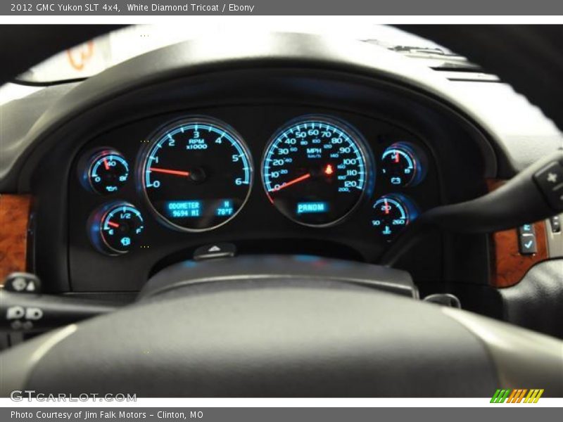 White Diamond Tricoat / Ebony 2012 GMC Yukon SLT 4x4