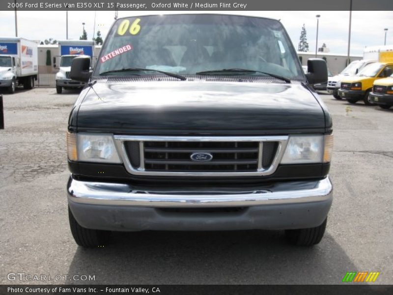Oxford White / Medium Flint Grey 2006 Ford E Series Van E350 XLT 15 Passenger