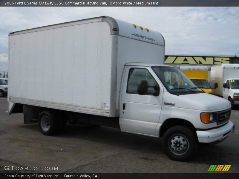 Oxford White / Medium Flint 2006 Ford E Series Cutaway E350 Commercial Moving Van