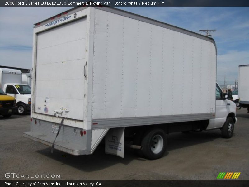 Oxford White / Medium Flint 2006 Ford E Series Cutaway E350 Commercial Moving Van