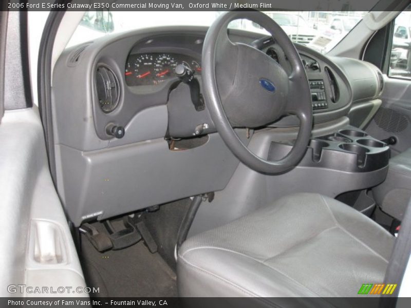 Oxford White / Medium Flint 2006 Ford E Series Cutaway E350 Commercial Moving Van