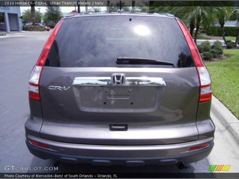 Urban Titanium Metallic / Ivory 2010 Honda CR-V EX-L