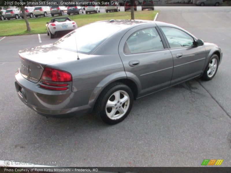 Graphite Metallic / Dark Slate Gray 2005 Dodge Stratus SXT Sedan
