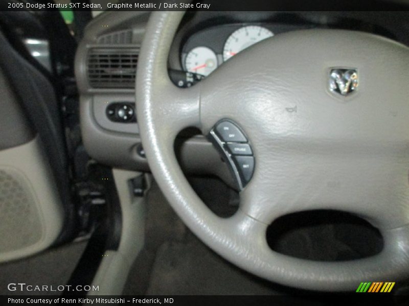 Graphite Metallic / Dark Slate Gray 2005 Dodge Stratus SXT Sedan