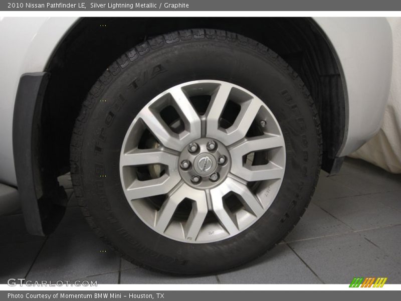 Silver Lightning Metallic / Graphite 2010 Nissan Pathfinder LE
