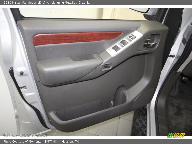 Silver Lightning Metallic / Graphite 2010 Nissan Pathfinder LE