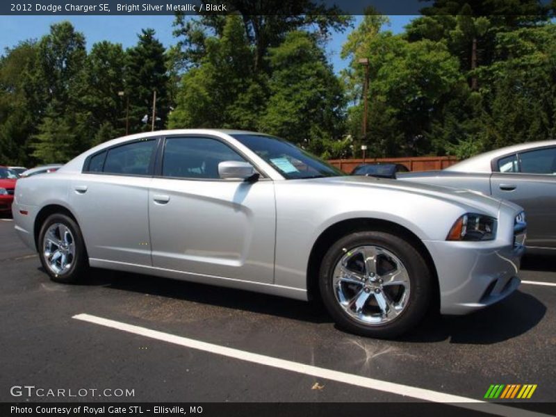 Bright Silver Metallic / Black 2012 Dodge Charger SE