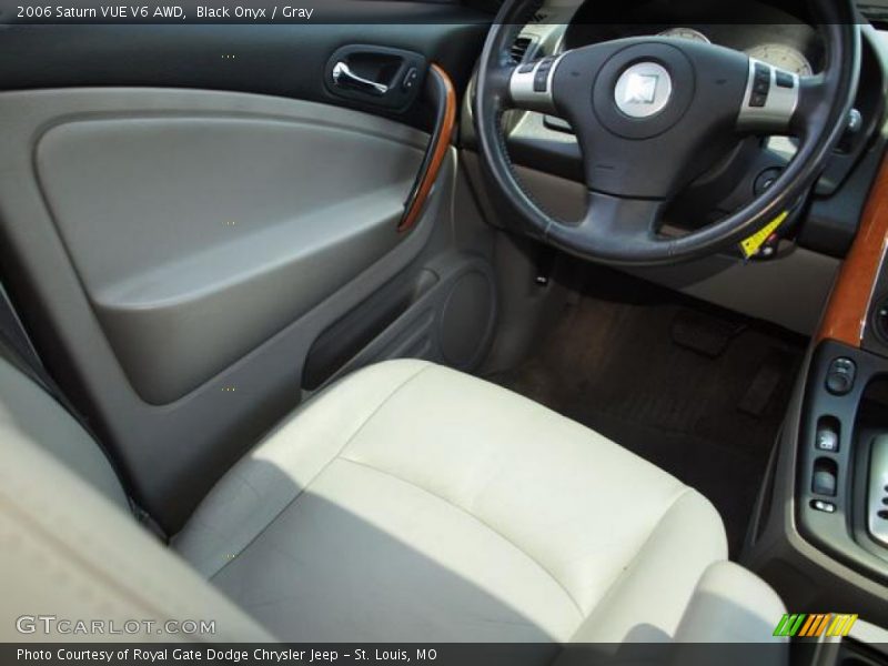 Black Onyx / Gray 2006 Saturn VUE V6 AWD