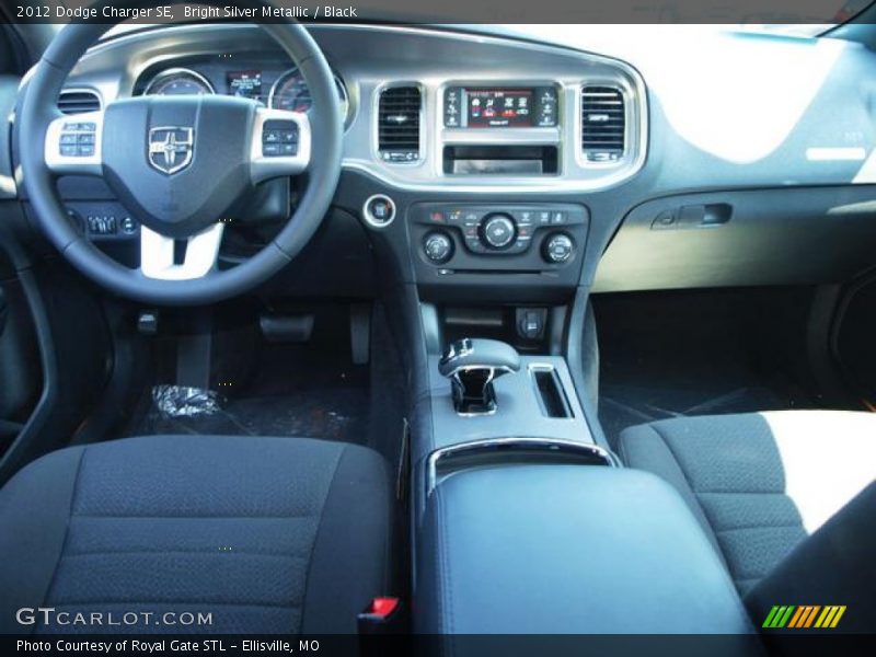Bright Silver Metallic / Black 2012 Dodge Charger SE