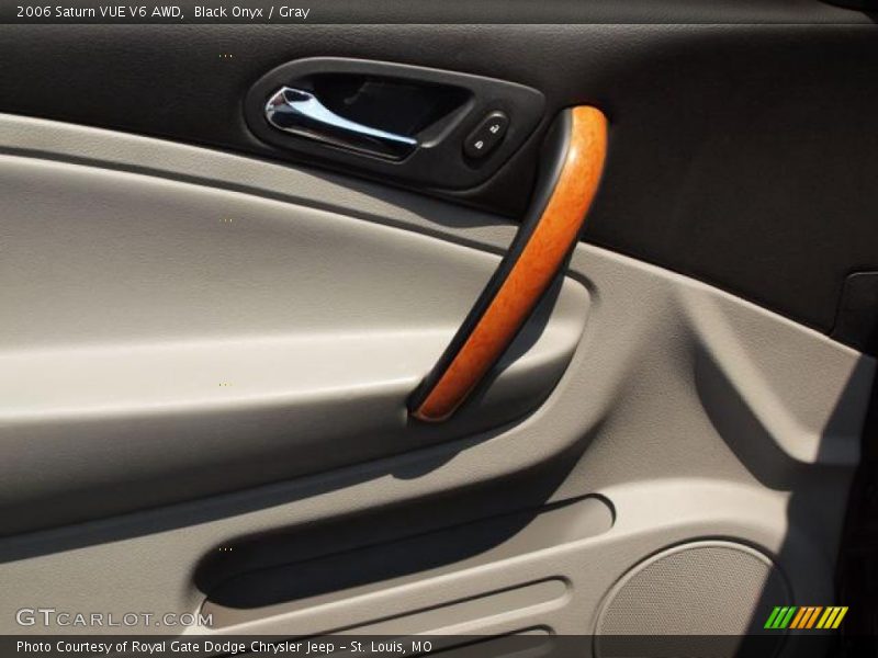 Black Onyx / Gray 2006 Saturn VUE V6 AWD