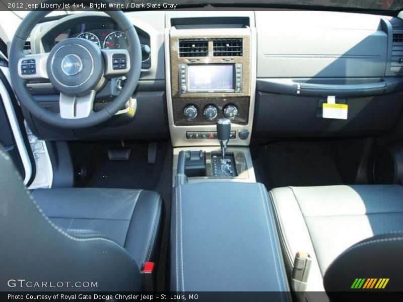 Bright White / Dark Slate Gray 2012 Jeep Liberty Jet 4x4