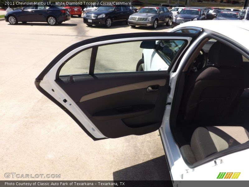 White Diamond Tricoat / Cocoa/Cashmere 2011 Chevrolet Malibu LT
