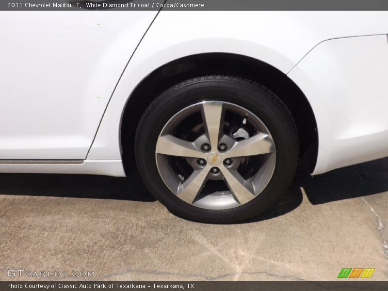 White Diamond Tricoat / Cocoa/Cashmere 2011 Chevrolet Malibu LT