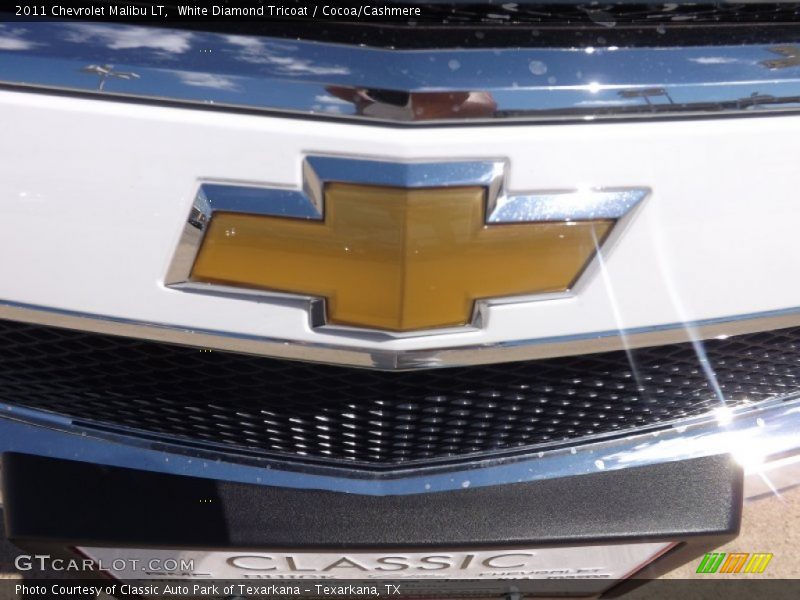 White Diamond Tricoat / Cocoa/Cashmere 2011 Chevrolet Malibu LT