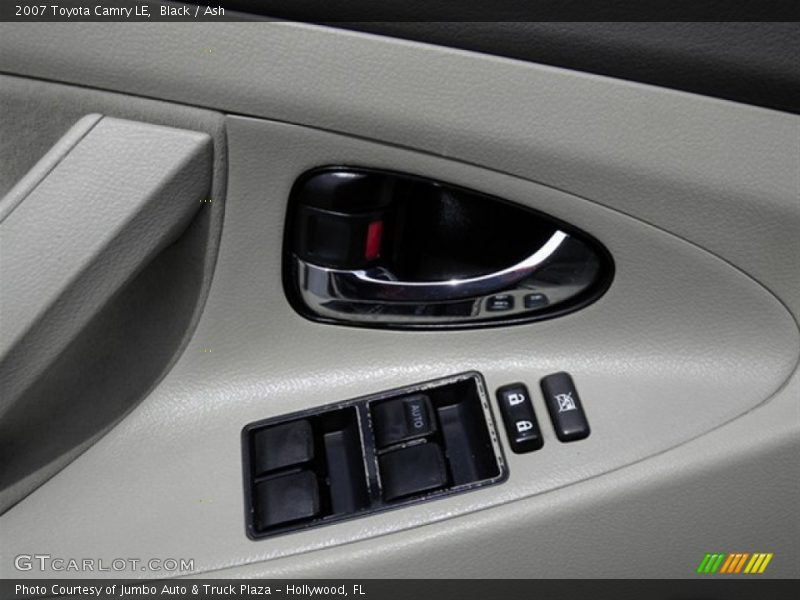 Black / Ash 2007 Toyota Camry LE