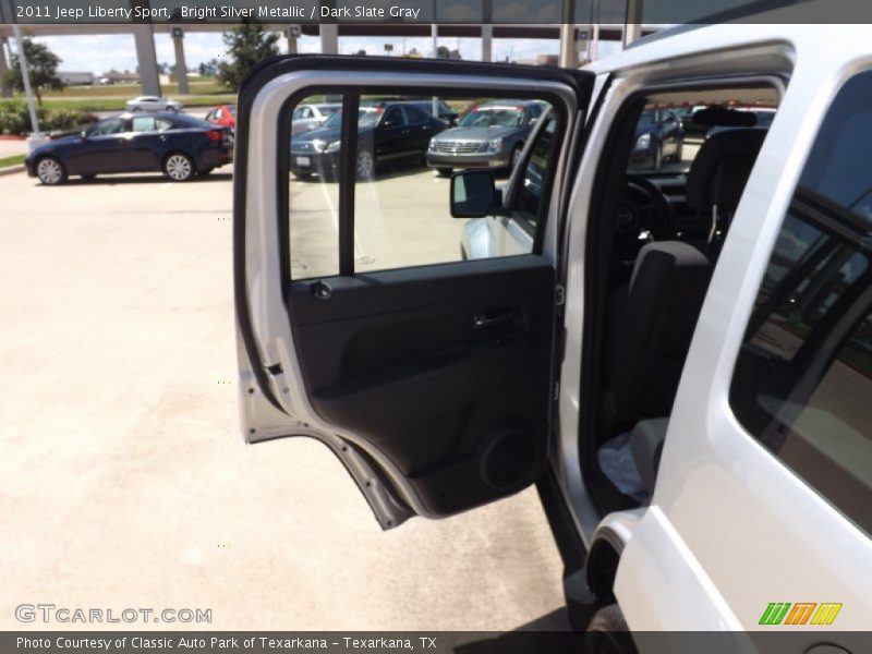 Bright Silver Metallic / Dark Slate Gray 2011 Jeep Liberty Sport