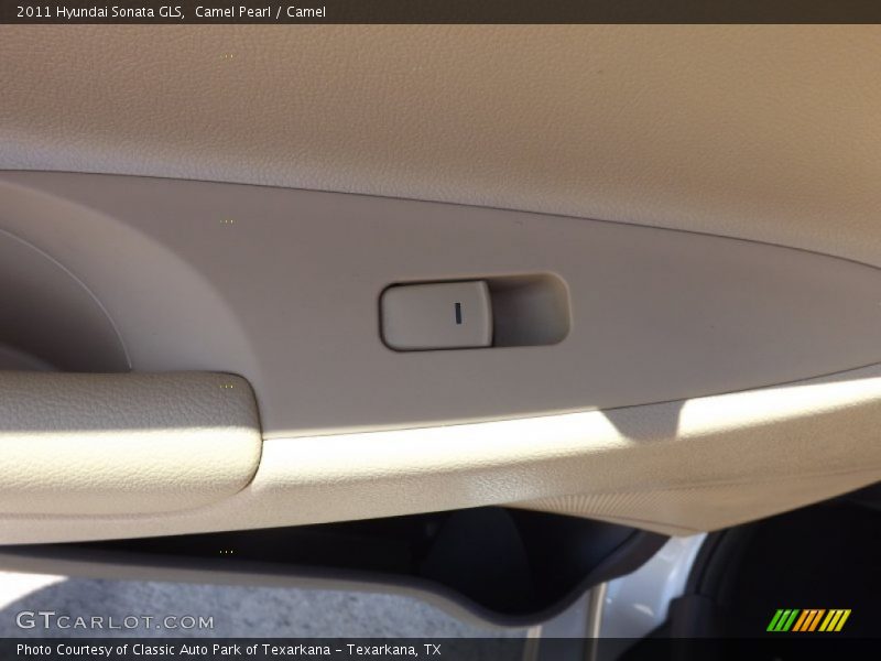 Camel Pearl / Camel 2011 Hyundai Sonata GLS