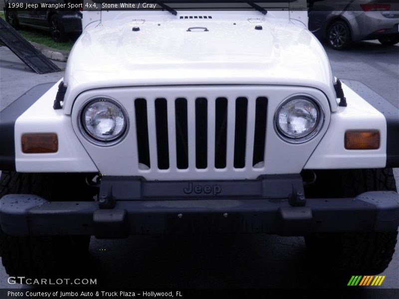 Stone White / Gray 1998 Jeep Wrangler Sport 4x4
