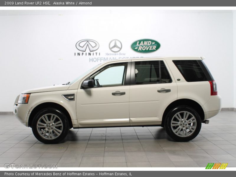Alaska White / Almond 2009 Land Rover LR2 HSE