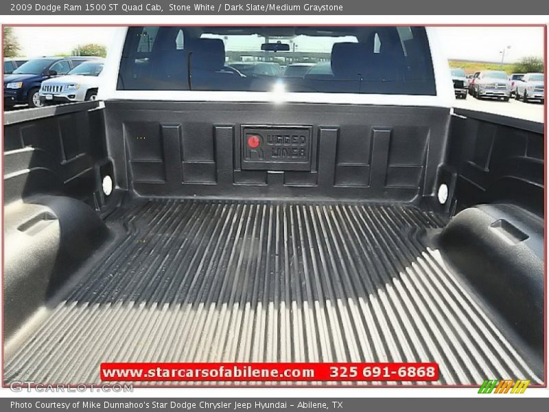 Stone White / Dark Slate/Medium Graystone 2009 Dodge Ram 1500 ST Quad Cab