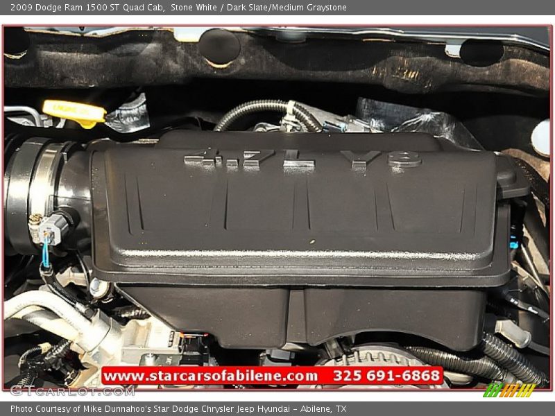 Stone White / Dark Slate/Medium Graystone 2009 Dodge Ram 1500 ST Quad Cab