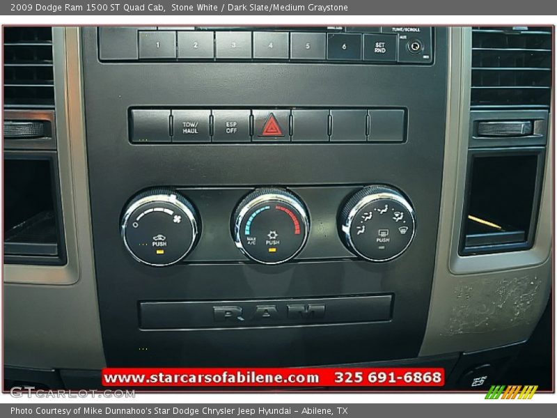 Stone White / Dark Slate/Medium Graystone 2009 Dodge Ram 1500 ST Quad Cab