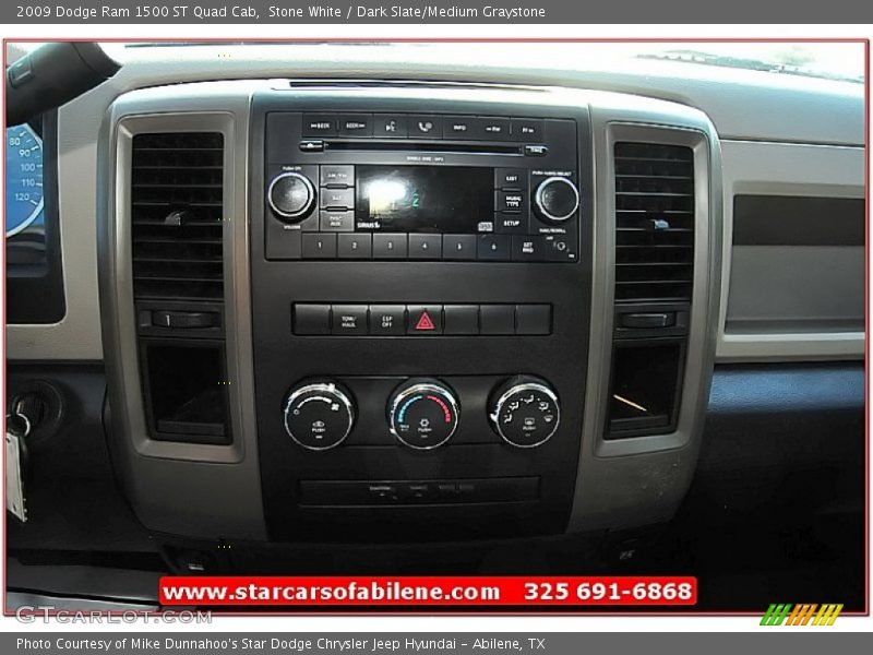 Stone White / Dark Slate/Medium Graystone 2009 Dodge Ram 1500 ST Quad Cab