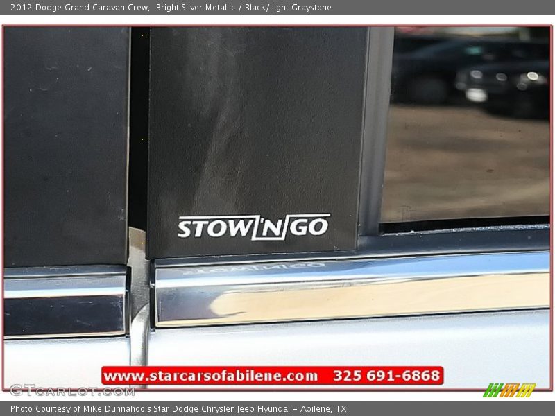 Bright Silver Metallic / Black/Light Graystone 2012 Dodge Grand Caravan Crew