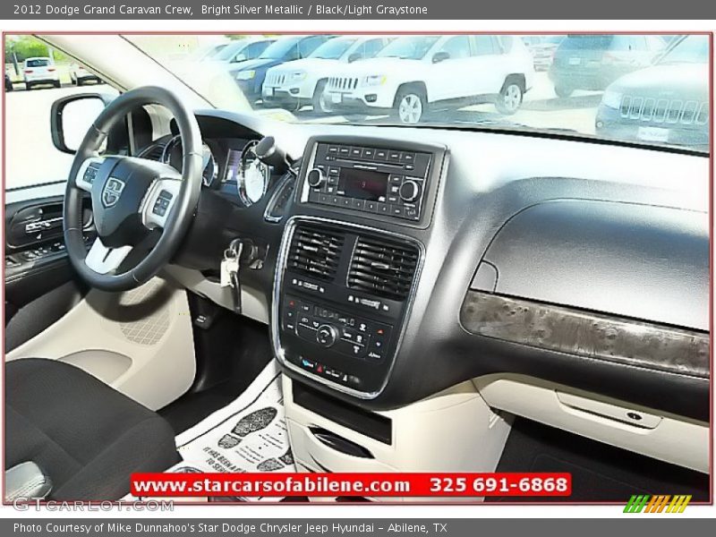 Bright Silver Metallic / Black/Light Graystone 2012 Dodge Grand Caravan Crew