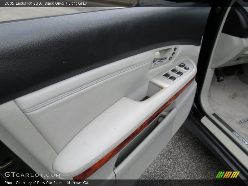 Black Onyx / Light Gray 2005 Lexus RX 330