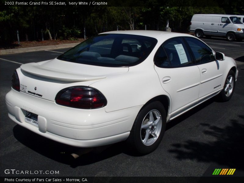 Ivory White / Graphite 2003 Pontiac Grand Prix SE Sedan