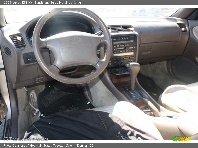 Sandstone Beige Metallic / Beige 1995 Lexus ES 300