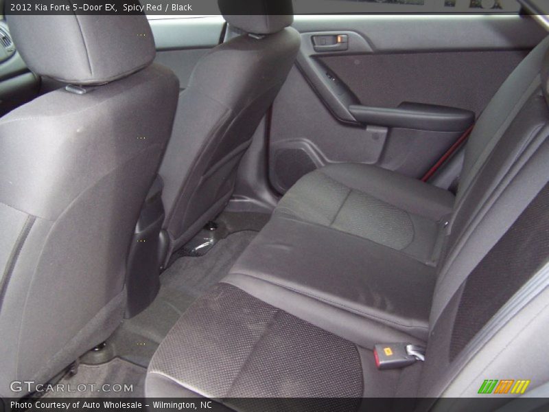 Spicy Red / Black 2012 Kia Forte 5-Door EX