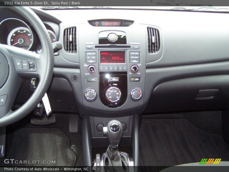 Spicy Red / Black 2012 Kia Forte 5-Door EX