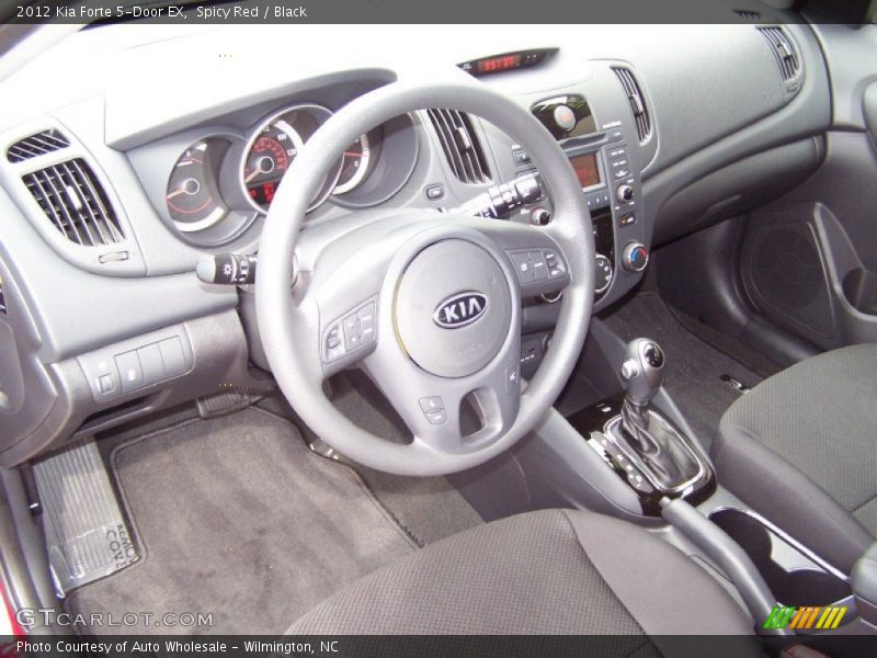 Spicy Red / Black 2012 Kia Forte 5-Door EX