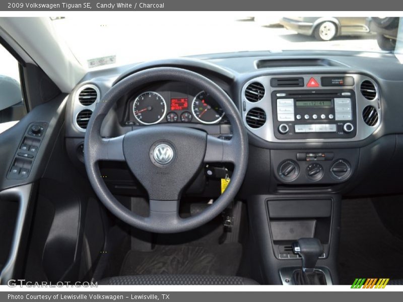 Candy White / Charcoal 2009 Volkswagen Tiguan SE