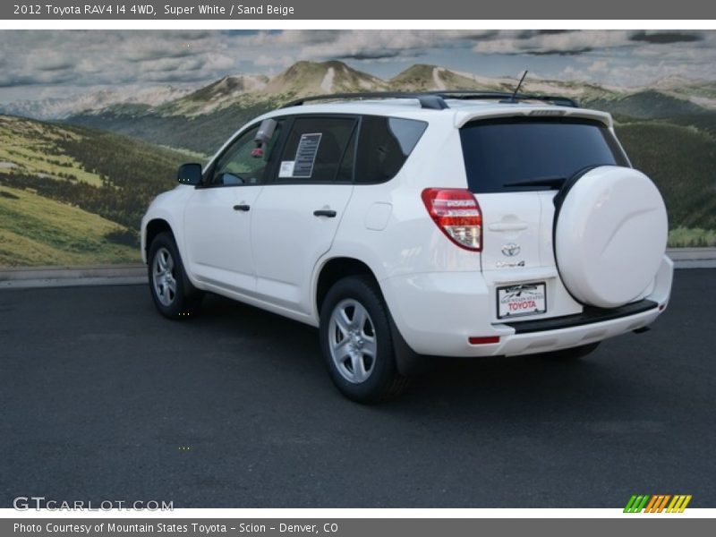 Super White / Sand Beige 2012 Toyota RAV4 I4 4WD